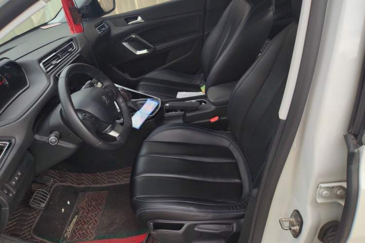 Used Peugeot 308 2016 1.6L Automatic Luxury Edition Left Front Seat