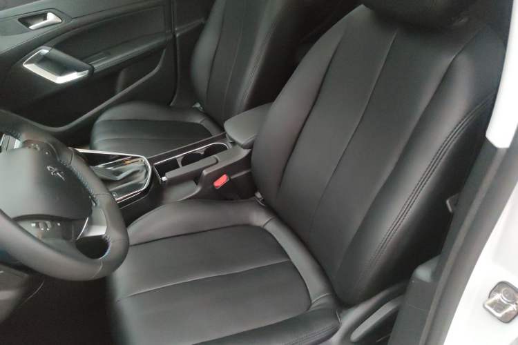 Used Peugeot 308 2016 1.6L Automatic Luxury Edition Left Front Seat