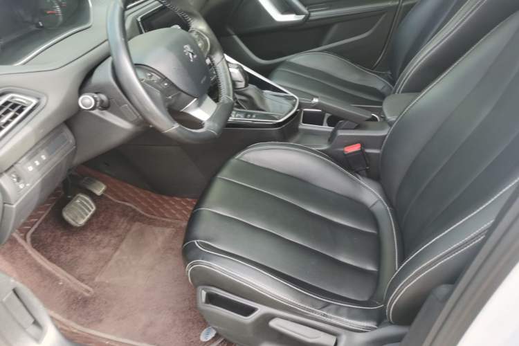Used Peugeot 308 2016 1.6L Automatic Luxury Edition Left Front Seat