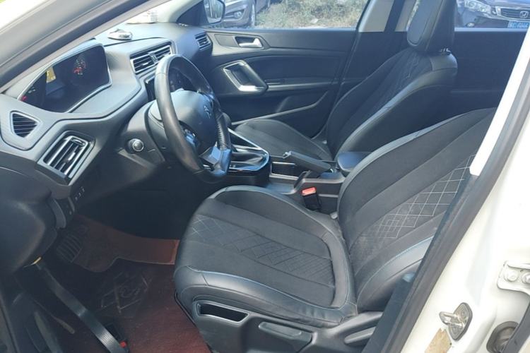 Used Peugeot 308 2016 1.6L Automatic Luxury Edition Left Front Seat
