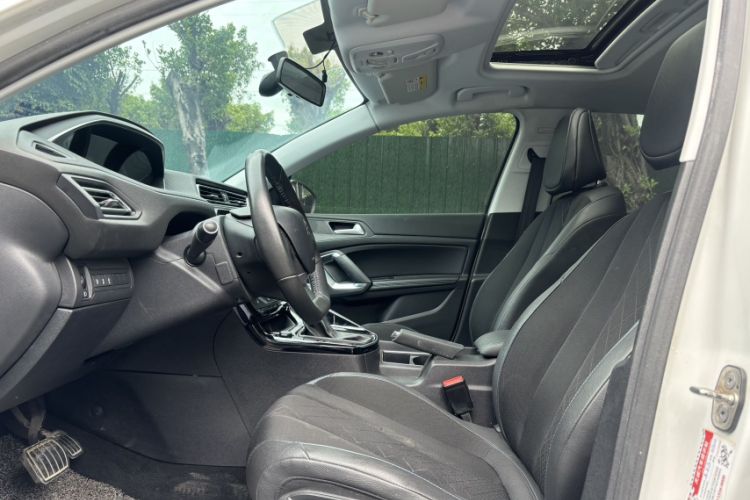 Used Peugeot 308 2016 1.6L Automatic Luxury Edition Left Front Seat