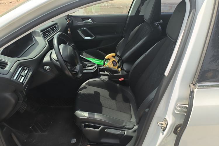 Used Peugeot 308 2016 1.6L Automatic Luxury Edition Left Front Seat