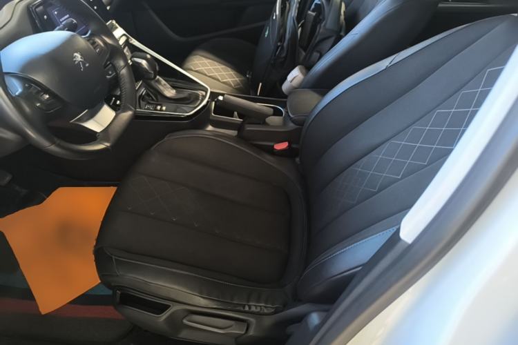 Used Peugeot 308 2016 1.6L Automatic Luxury Edition Left Front Seat