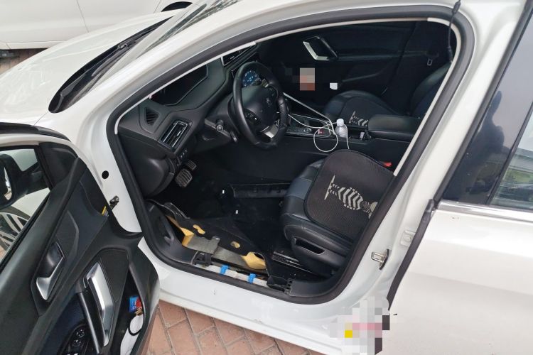 Used Peugeot 308 2016 350THP Automatic Prestige Edition Left Front Seat