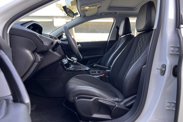 Used Peugeot 308 2016 1.6L Automatic Luxury Edition Left Front Seat