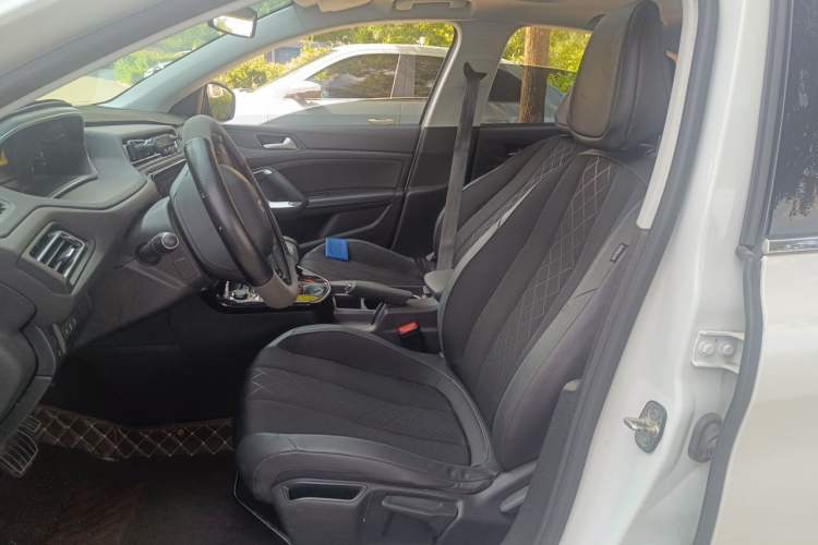 Used Peugeot 308 2016 1.6L Automatic Luxury Edition Left Front Seat