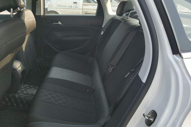 Used Peugeot 308 2016 1.6L Automatic Luxury Edition Left Rear Seat