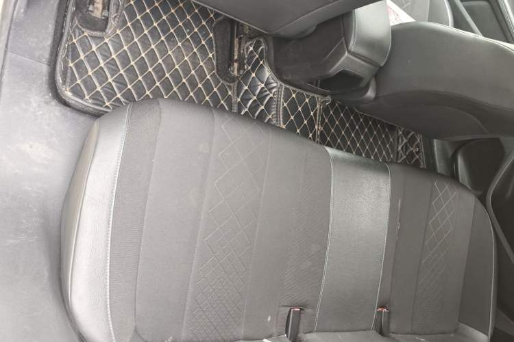 Used Peugeot 308 2016 1.6L Automatic Luxury Edition Left Rear Seat