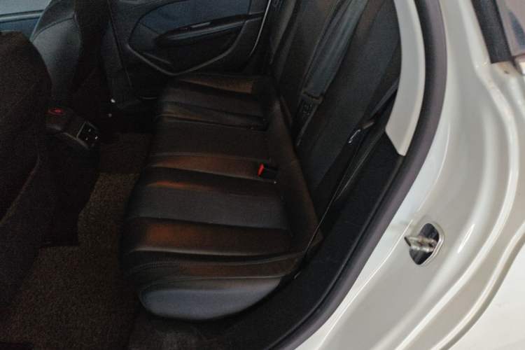 Used Peugeot 308 2016 350THP Automatic Prestige Edition Left Rear Seat