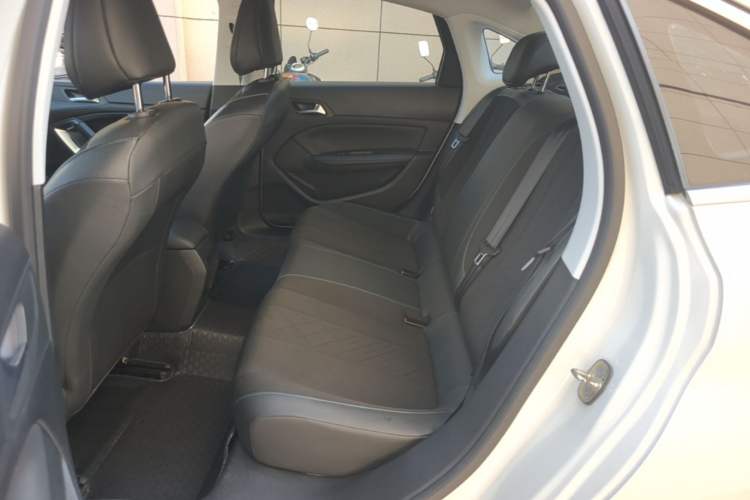 Used Peugeot 308 2016 230THP Automatic Luxury Edition Left Rear Seat