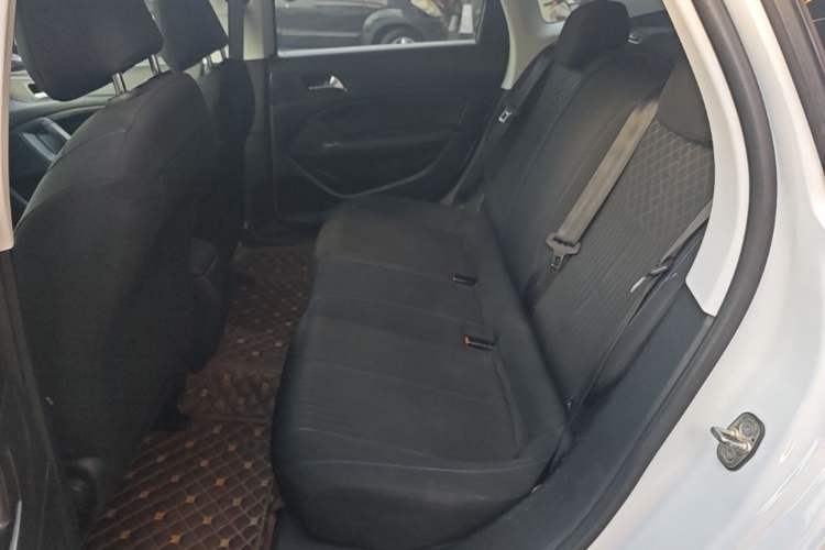 Used Peugeot 308 2016 1.6L Automatic Fashion Edition Left Rear Seat