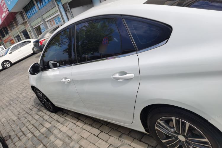 Used Peugeot 308 2016 1.6L Automatic Luxury Edition Left Side