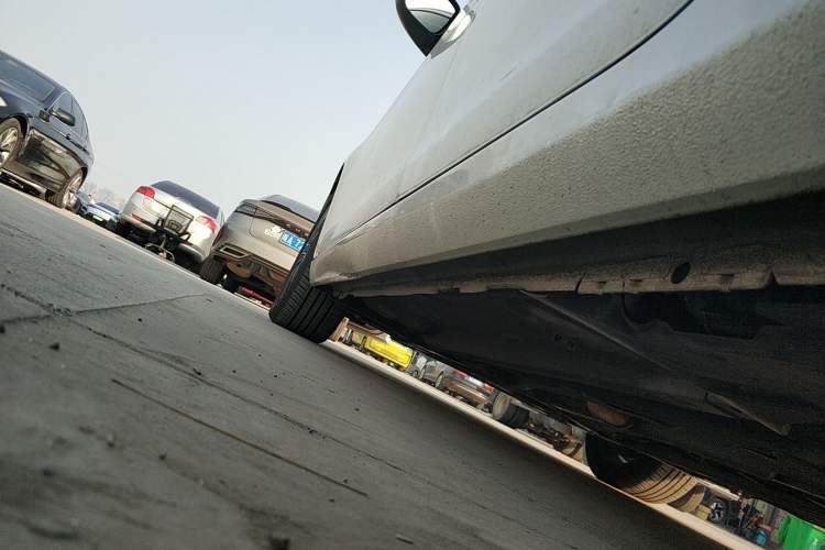Used Peugeot 308 2016 1.6L Automatic Luxury Edition Left Side Sill