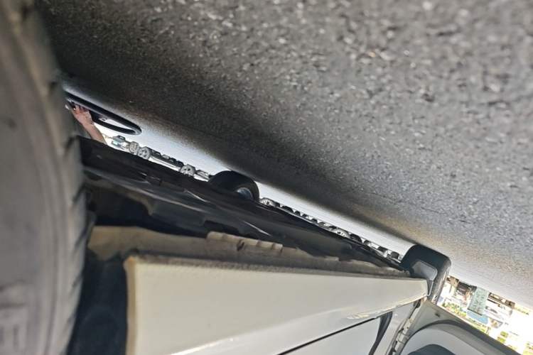 Used Peugeot 308 2016 1.6L Automatic Fashion Edition Left Side Sill