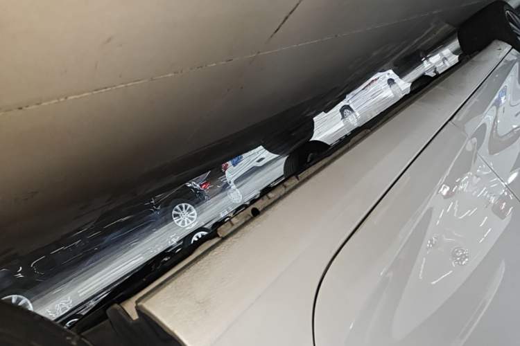 Used Peugeot 308 2016 1.6L Automatic Luxury Edition Left Side Sill