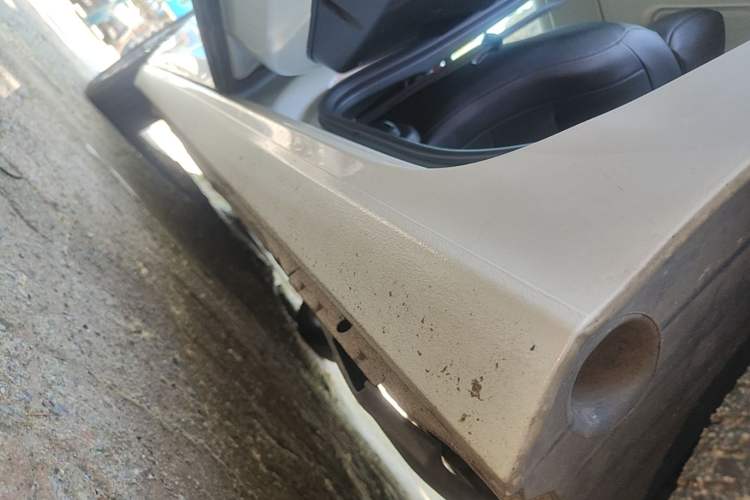 Used Peugeot 308 2016 1.6L Automatic Luxury Edition Left Side Sill