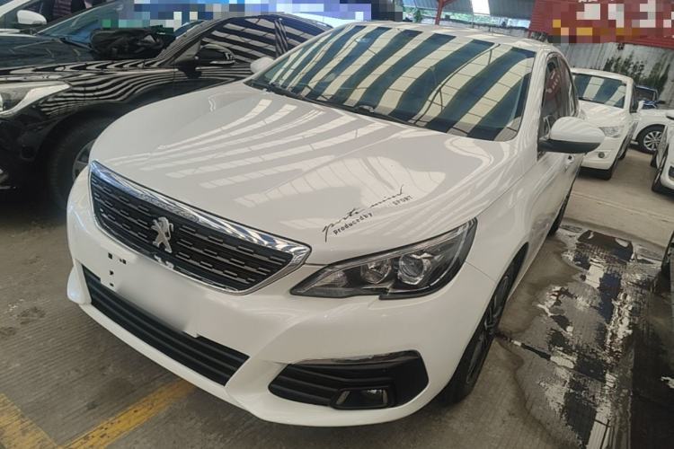 Used Peugeot 308 2016 1.6L Automatic Luxury Edition Guazi used car, China used car export, Used car for sale, Used Peugeot cars, Cheapest cars for sale
