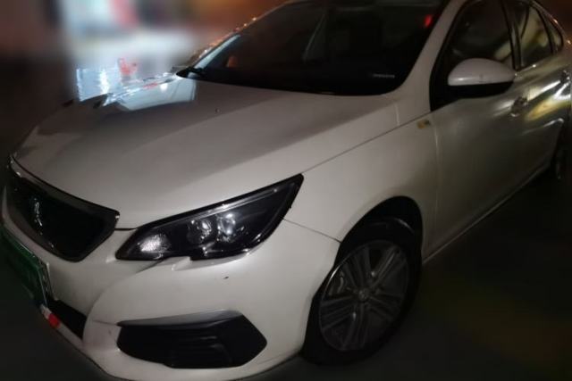 Used Peugeot 308 2016 1.6L Manual Fashion Edition