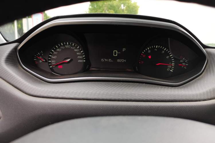Used Peugeot 308 2016 230THP Automatic Luxury Edition Odometer Close Up