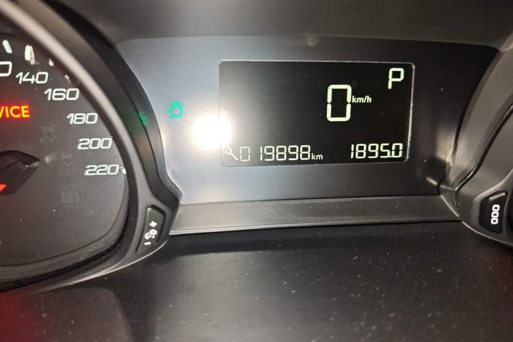 Used Peugeot 308 2016 1.6L Automatic Fashion Edition Odometer Close Up