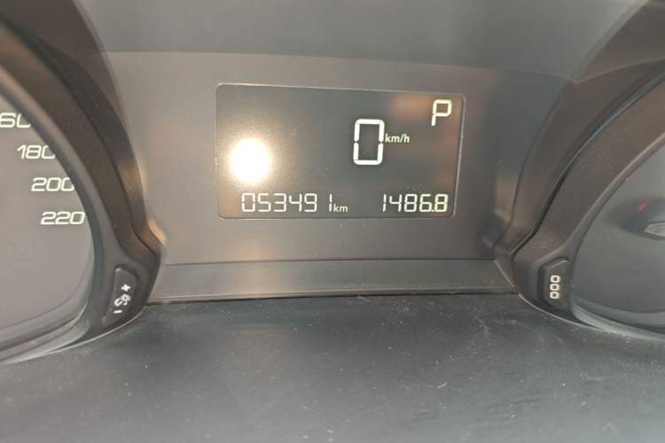 Used Peugeot 308 2016 1.6L Automatic Luxury Edition Odometer Close Up