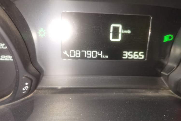 Used Peugeot 308 2016 1.6L Manual Fashion Edition Odometer Close Up