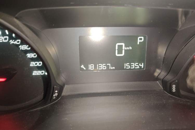 Used Peugeot 308 2016 1.6L Automatic Luxury Edition Odometer Close Up