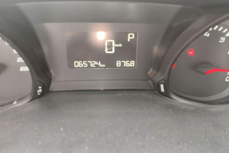 Used Peugeot 308 2016 1.6L Automatic Luxury Edition Odometer Close Up