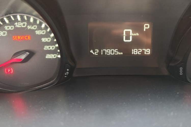 Used Peugeot 308 2016 1.6L Automatic Luxury Edition Odometer Close Up