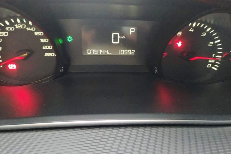 Used Peugeot 308 2016 1.6L Automatic Luxury Edition Odometer Close Up