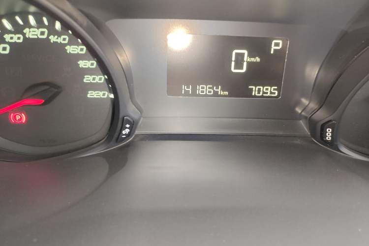Used Peugeot 308 2016 1.6L Automatic Luxury Edition Odometer Close Up
