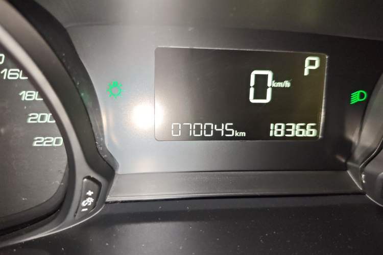 Used Peugeot 308 2016 1.6L Automatic Luxury Edition Odometer Close Up