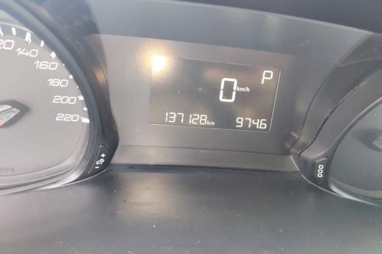 Used Peugeot 308 2016 1.6L Automatic Luxury Edition Odometer Close Up