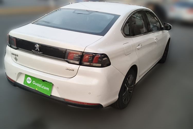 Used Peugeot 308 2016 1.6L Automatic Luxury Edition Rear Right 45 Deg