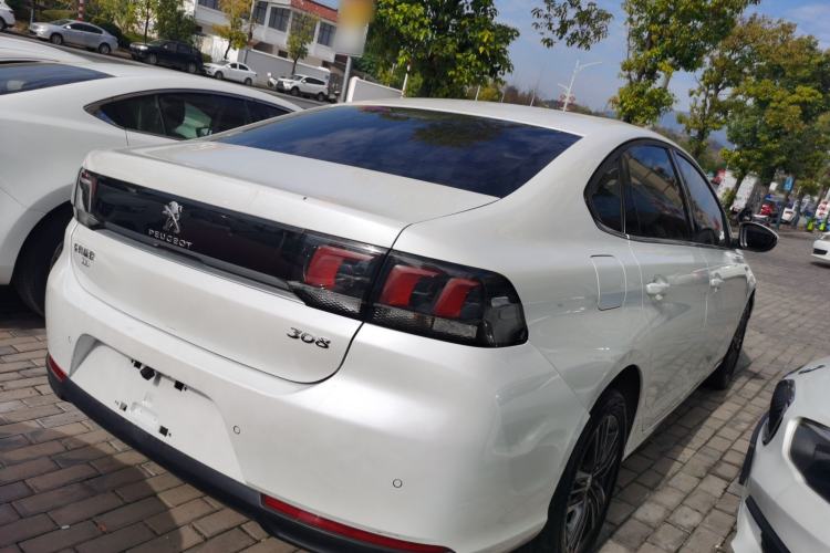 Used Peugeot 308 2016 1.6L Automatic Luxury Edition Rear Right 45 Deg