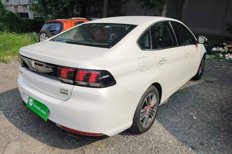Used Peugeot 308 2016 230THP Automatic Luxury Edition Rear Right 45 Deg