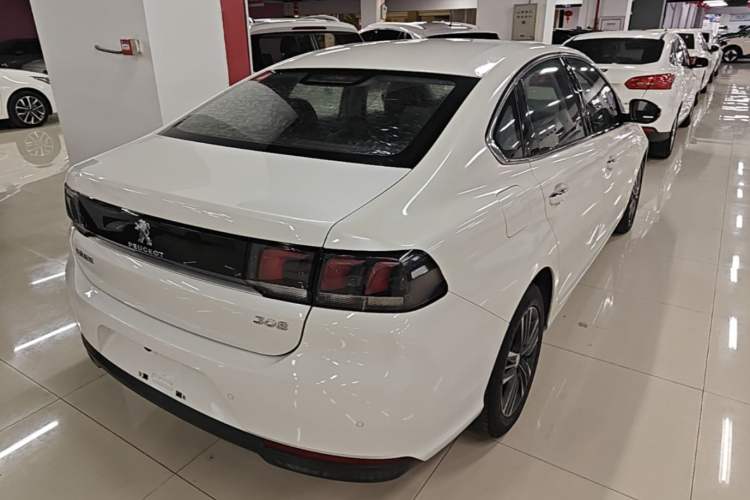 Used Peugeot 308 2016 1.6L Automatic Luxury Edition Rear Right 45 Deg