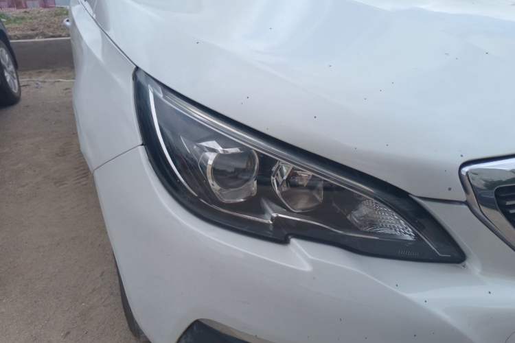 Used Peugeot 308 2016 1.6L Automatic Luxury Edition Right Front Headlight