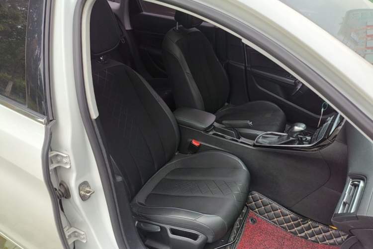 Used Peugeot 308 2016 1.6L Automatic Luxury Edition Right Front Seat