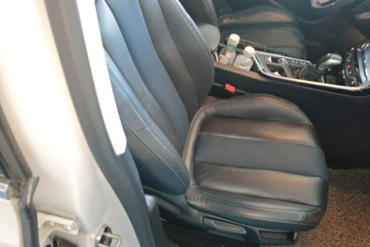 Used Peugeot 308 2016 350THP Automatic Prestige Edition Right Front Seat