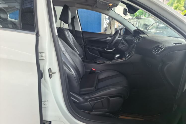 Used Peugeot 308 2016 350THP Automatic Prestige Edition Right Front Seat