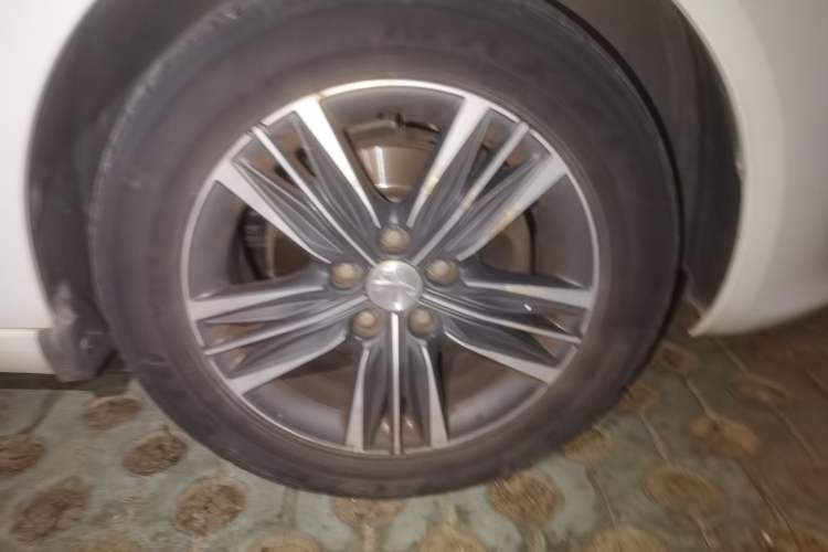 Used Peugeot 308 2016 1.6L Manual Fashion Edition Right Front Wheel Hub