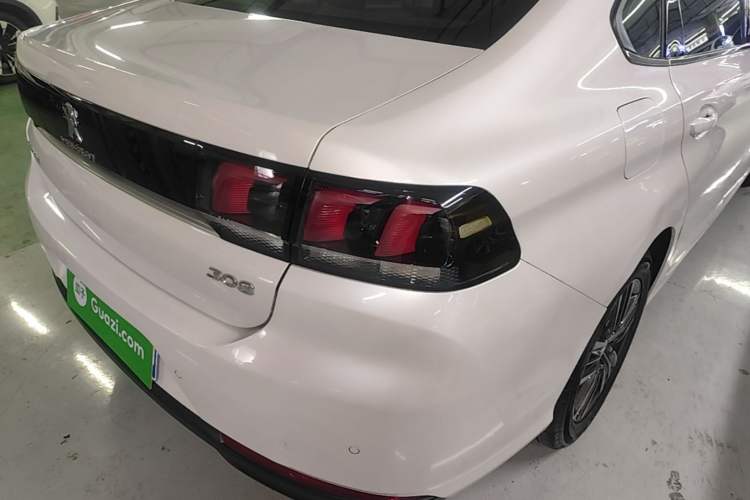 Used Peugeot 308 2016 1.6L Automatic Luxury Edition Right Rear Taillight