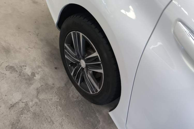 Used Peugeot 308 2016 1.6L Automatic Luxury Edition Right Rear Wheel Hub