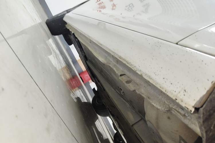 Used Peugeot 308 2016 1.6L Automatic Fashion Edition Right Side Sill