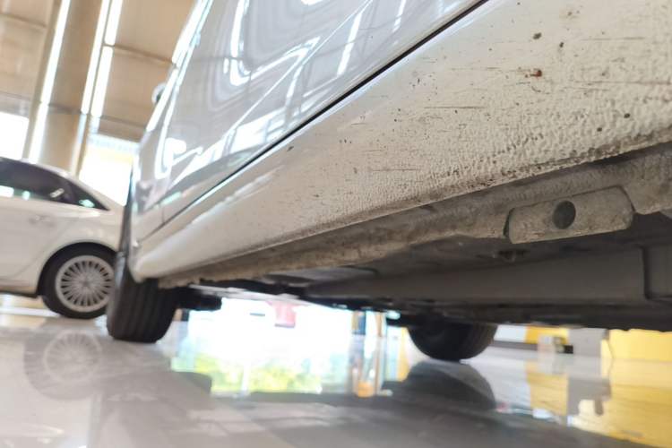 Used Peugeot 308 2016 1.6L Automatic Fashion Edition Right Side Sill