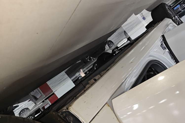 Used Peugeot 308 2016 1.6L Automatic Luxury Edition Right Side Sill