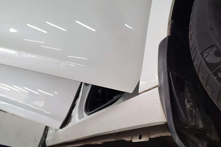 Used Peugeot 308 2016 1.6L Manual Fashion Edition Right Side Sill