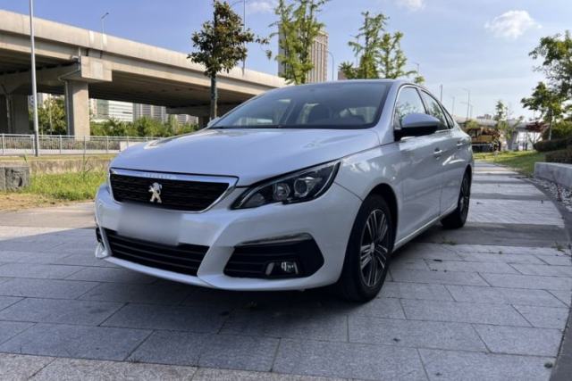 Used Peugeot 308 2016 1.6L Automatic Luxury Edition