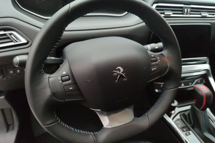 Used Peugeot 308 2016 1.6L Automatic Luxury Edition Steering Wheel
